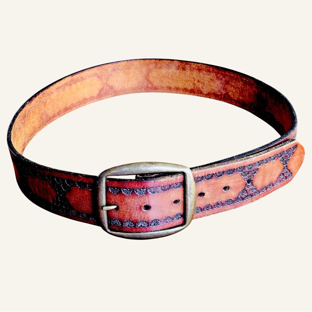 Vintage 90s Tooled Leather Belt Size 32 Western Boho - Picture 8 of 16